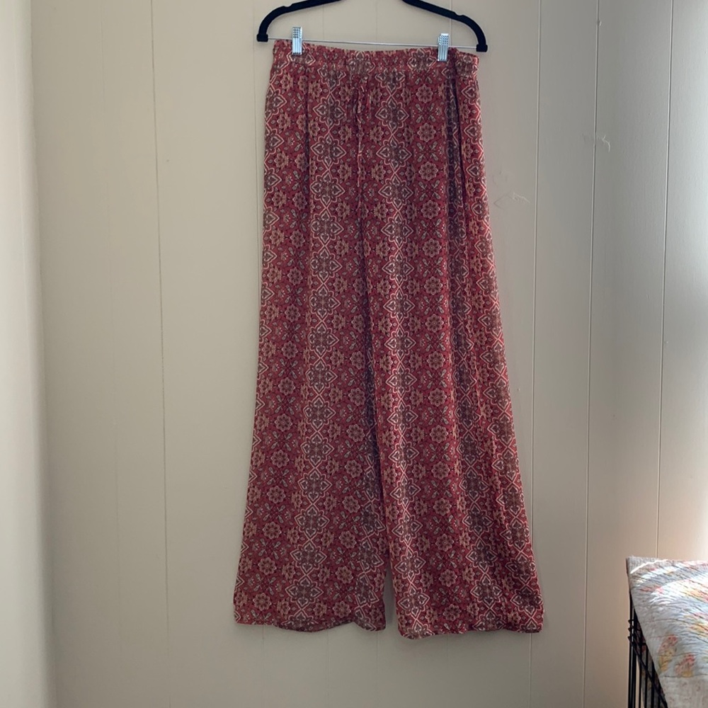 Wide Leg Sheer Pants Shorts Lined Size Large Beautiful Caramel Tan Black Print